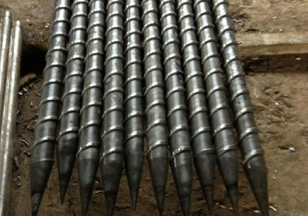 注塑機停機前機筒螺桿應該做好維護清理工作