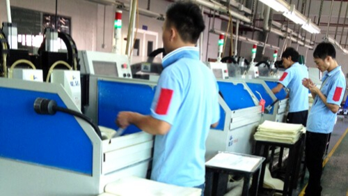 精雕機(jī)，東莞簡杰電子選擇鼎拓數(shù)控設(shè)備