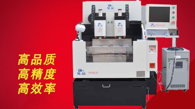 為什么要設(shè)計(jì)出這么多型號(hào)的精雕機(jī)呢！--「鼎拓機(jī)械」